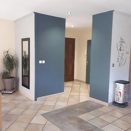 度假居 3 Chambres Piscine Aout Cevennes *