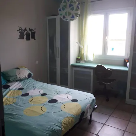 3 Chambres Piscine Aout Cevennes * Portes (Eure)